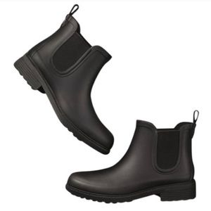 NWOB The Chelsea Rainboot